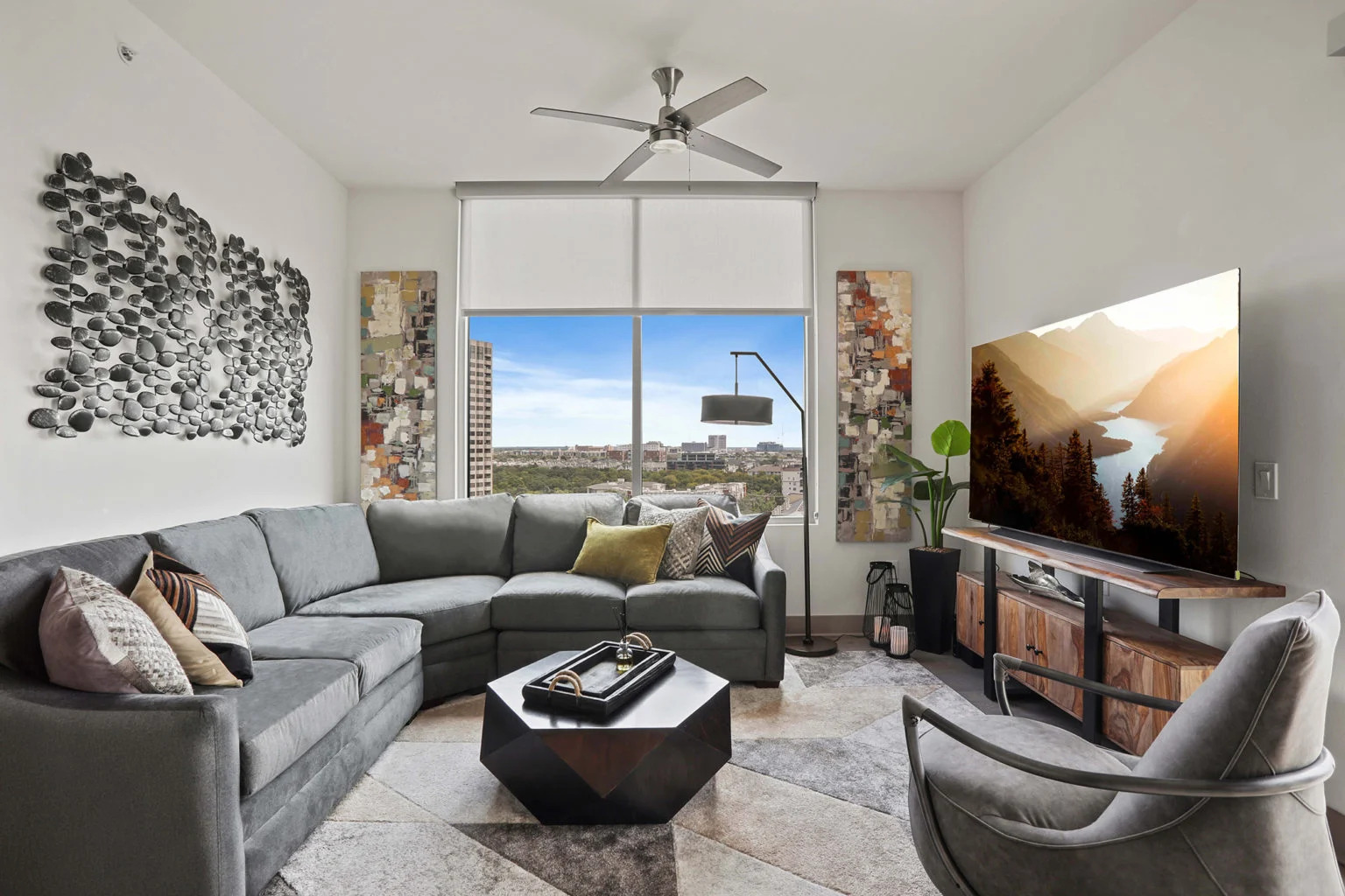 Professional Designer Pasadena, MD